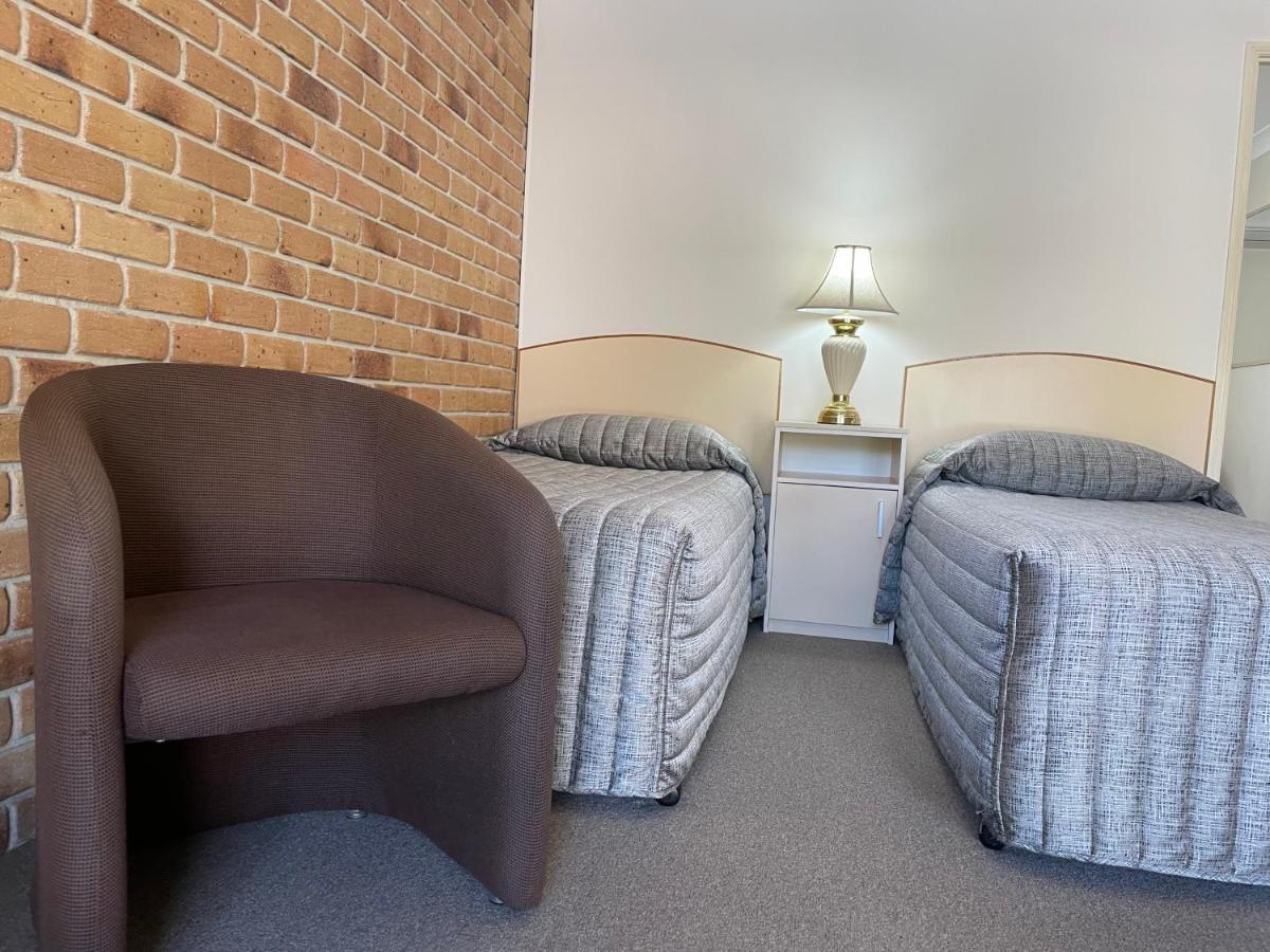 Crows Nest Motel 4* Crows Nest