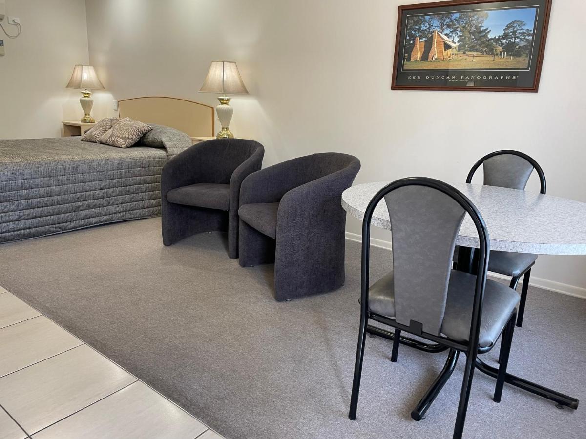 Crows Nest Motel Motel Crows Nest